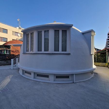 Вилла The Igloo Milano Экстерьер фото