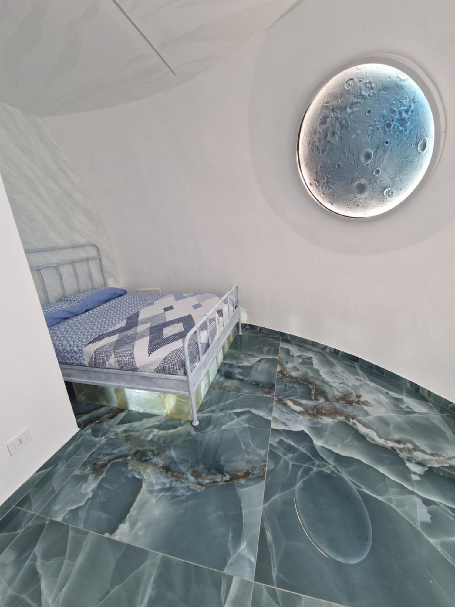 Вилла The Igloo Milano Экстерьер фото
