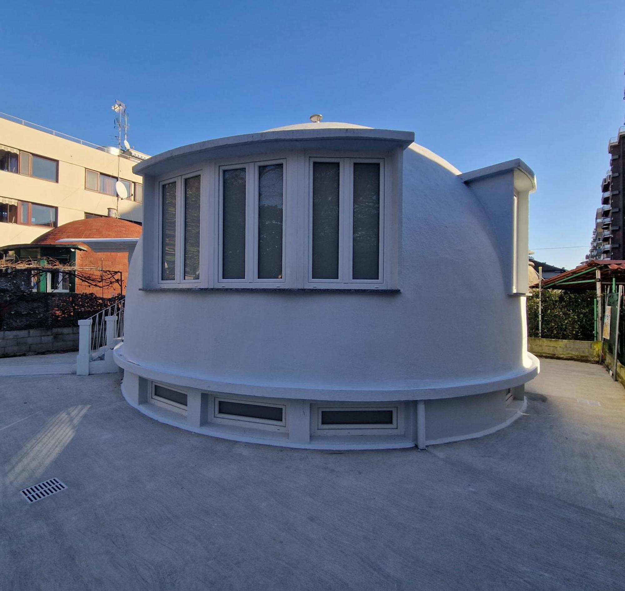 Вилла The Igloo Milano Экстерьер фото